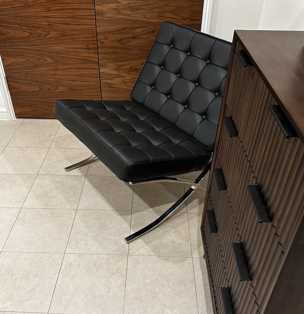 Black Barcelona Chair Black Barcelona Chair